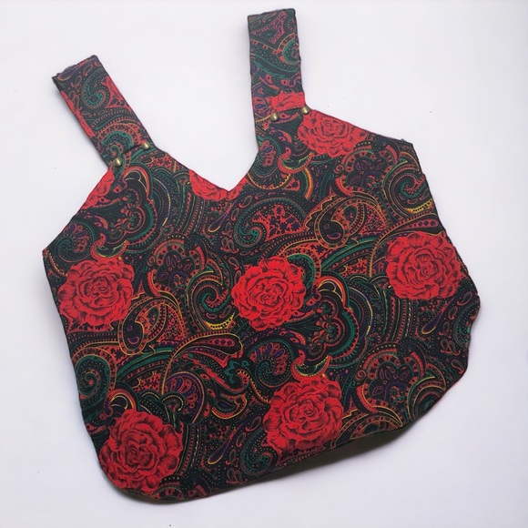 80s Floral Paisley Lingerie Cropped Top - VAL MODE - Vintage Fashion - Picture 1 of 4